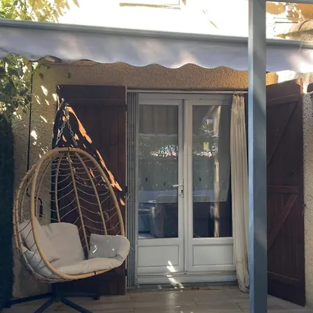 Semesterbostad Petite Maison De Agde